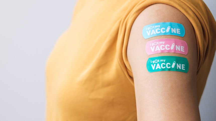 Lucrarea științifică The Lancet DISTRUGE narațiunea falsă a vaccinurilor covid, dezvăluie că vaccinații PERPETUEAZĂ pandemia