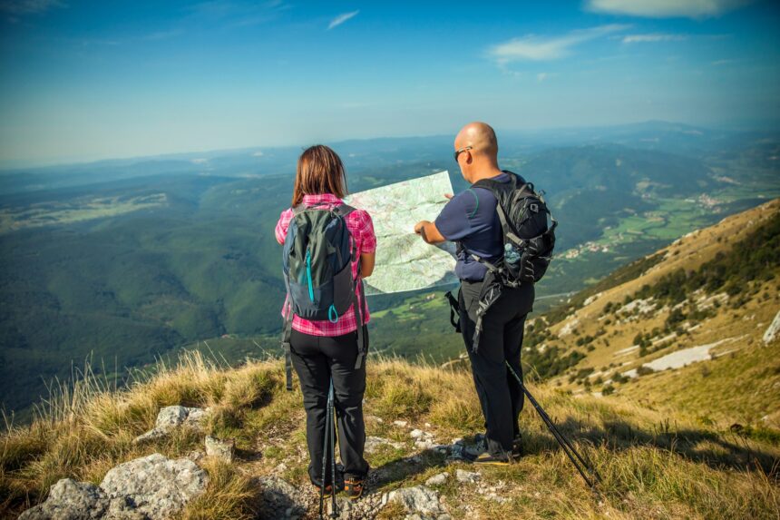 5 dintre cele mai frumoase si mai accesibile trasee montane din Romania 5 dintre cele mai frumoase si mai accesibile trasee montane din Romania