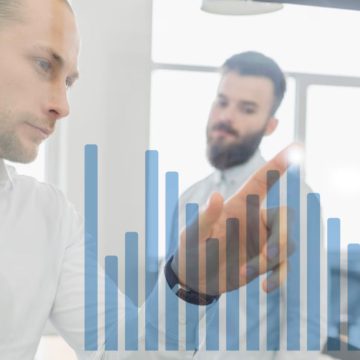 De la hârtii la automatizări: cum arată o firmă digitalizată cu un CRM modern
